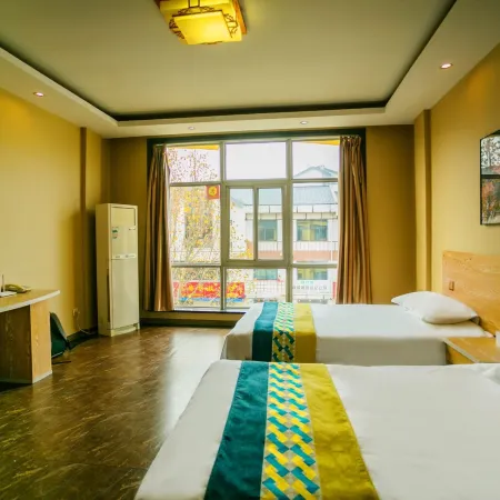Yiyezhou Business Inn