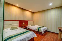 Daqing fruit holiday Fashion Hotel