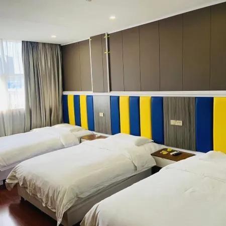 Honghu 7-day Hotel