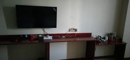 Yunyang Blue Sky Baiyun Business Hotel