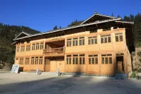 Menglonglie Hotel Hotels in Rongjiang