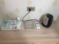 Lvliang Qinwan Express Hotel