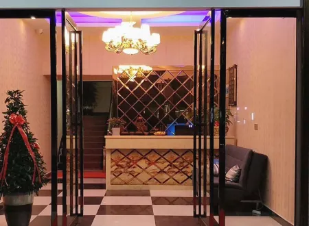 Luxi Yushun Hotel Отели рядом с достопримечательностью «Yao Family Courtyard in Taiyuan, Shanxi»