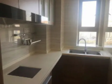 Luoyi Apartment (Fuyang Hengda Lvzhou Shop)