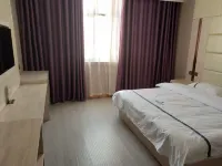 Plateau Pearl Hotel (Liupanshui Sports Center) - Bãi đậu xe
