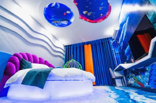 Kuqa Qianxun Theme Hotel