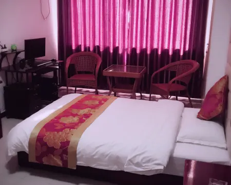 luochuanhongfengbinguan Hotels in Luochuan County