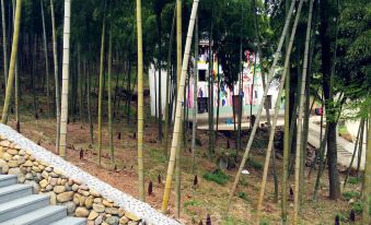 Old Bamboo Forest Farm