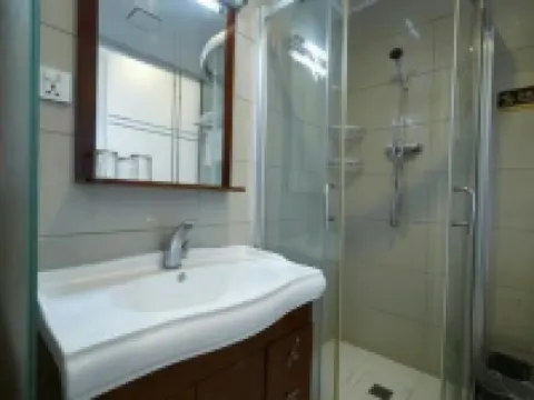 Xinyi Jinling Hotel