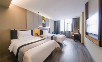 Homeinn Selected Hotel (Lvliang Lishi Longfeng North Street Xingsheng Road)