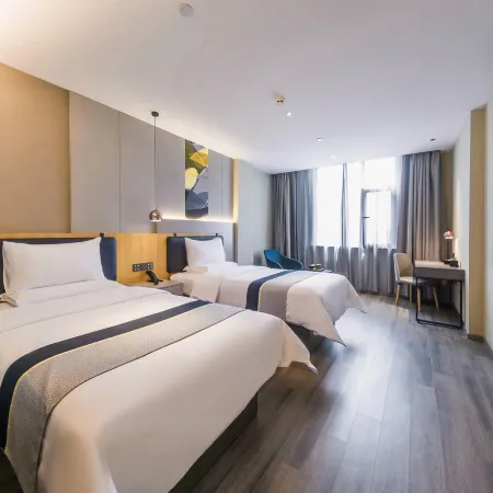 Homeinn Selected Hotel (Lvliang Lishi Longfeng North Street Xingsheng Road)
