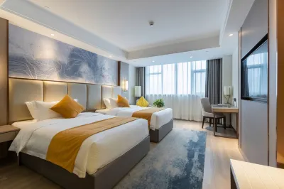 GreenTree Eastern Hotel (Taizhou Yangzijiang Bei Road Mingfa International Plaza) Hotels near Kouan Ornamental Building Scenic Area (Chaixu Ancient Town)
