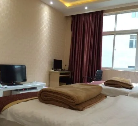 Yuehui Hotel (Shengjing Avenue)