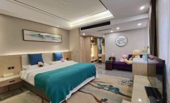 Aiya Concept Hotel