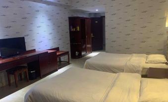 Urat Qianqi Guoli Hotel