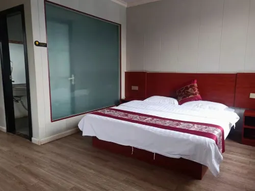 Seven Days Hotel Hotels in Fangshan