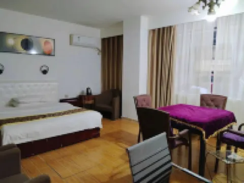 Pingchang Hengyue Business Hotel