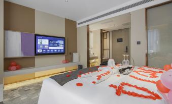 Laifeng Hotel (Lijiang Ancient City Branch)