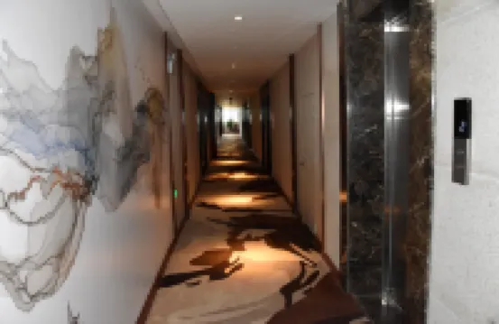 Home Inn Huaxuan Collection Hotel (Zhaotong Yanliang Bus Terminal)