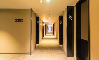 Homeinn Plus Hotel (Dalian Economic and Technological Development Zone Jinma Road)