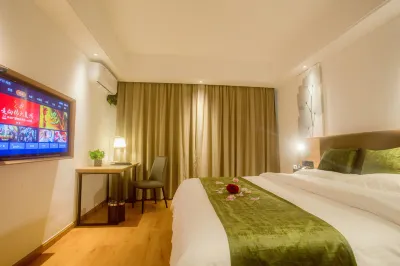 GreenTree Inn Express Hotel (Haikou Haixiu Middle Road Bangbaihui City Branch) Các khách sạn ở Hải Khẩu
