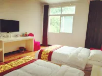 Wanyuan Bashanchunzhuang Grand Hotel - Pet friendly