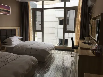 Yijia Hotel Hefeng Hotels near Bafeng Forest Park