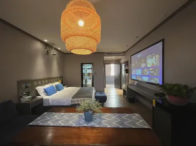 Chenghua Boutique Hotel (Dengzhou) Hotels near Dengzhou Railway Station