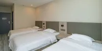 Yiju Hotel (Shijiazhuang Zhonghua North Street Branch) - Yiju Triple Room