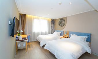 Shanghai Yaya Light Luxury Hotel (Hongkou Football Stadium)