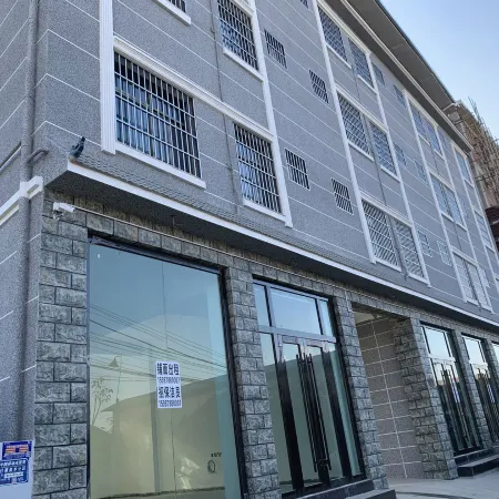 Ruili Zhuyunxuan Apartment
