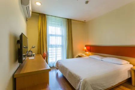 Home Inn (Guangzhou Kecun Metro Station, Dunhe Wanda Plaza)