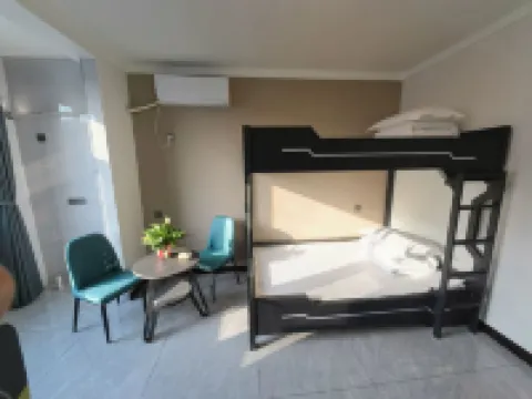 Yuncheng Youxuan E-sports Homestay