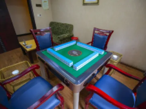 โรงแรมหวาโจว ต้าโจว (เซ็นทรัลพลาซ่า ศูนย์กลางเมือง โรงเรียนมัธยมต้าหยี) โรงแรมในต้าโจว