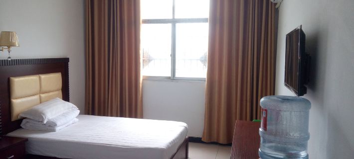 Xinye Jindong Hotel Hotel a Xinye