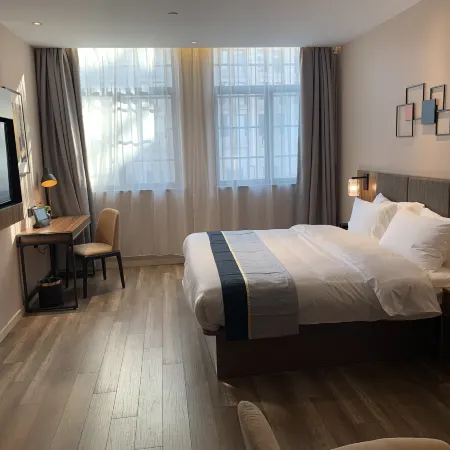 Homeinn Plus Hotel (Langxi Guogou Plaza) Hotels in Langxi County