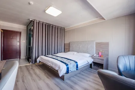 Yongcheng Shenzhou Hotel Отели рядом с достопримечательностью «Mount Mangdang Tourist Area»