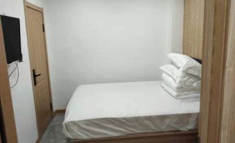 Warm Harbour Fashion Hotel (Minfeng Street Shop)