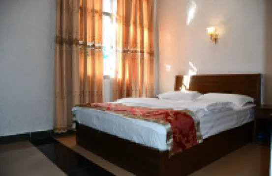 Chengjiang Yilian Hotel