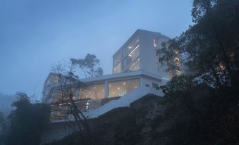 There is a Starlight Mountain B&B outside Chongqing