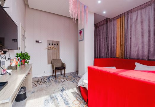 친난 바이야 호텔 외관