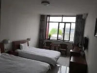 Antu Xinyue Hotel