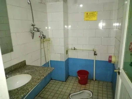 Bama Sunshine Resort Отели рядом с достопримечательностью «Renshouyuan Scenic Area»