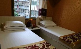 Wushan Xiaoli Business Hotel