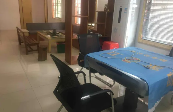 英德文雅商務賓館