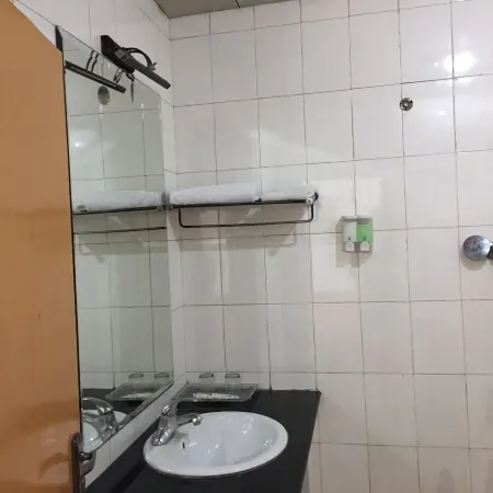 Kaiyang Shunhang Hotel