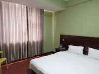 Yipai Chain Hotel (Qixian County Middle School Shop) Hotels in Qi County