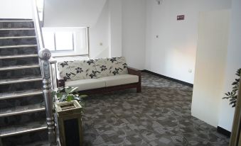 Jixi Huizhiyun Holiday Hotel