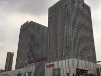 Fat Big Inn (Wanda Store South Square of Zhenjiang Railway Station)