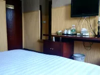 Wusheng Chengbei Business Hotel - Kæledyr tilladt